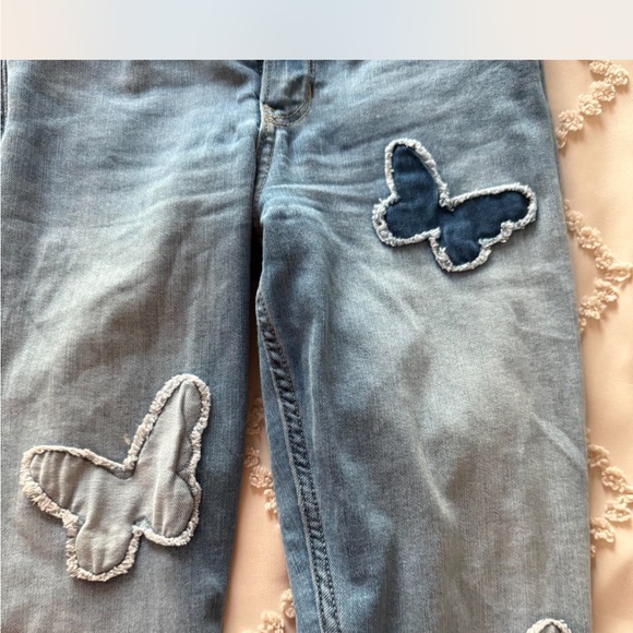 Hollister Blue Skinny Jeans with Butterfly Appliqués - Picture 2 of 5